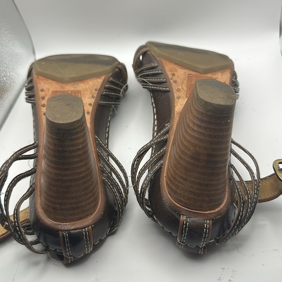 Frye Audrey Dark Brown Leather Women's Sandals - Picture 7 of 10